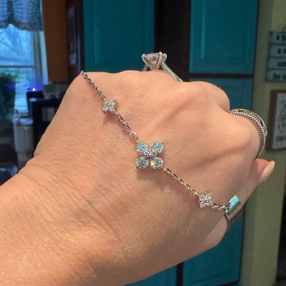 #34 Clover moissanite bracelet - Picture 5 of 6